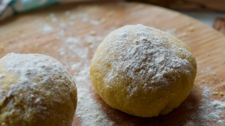 Lemon and Goat Cheese Ravioli: Pasta Dough