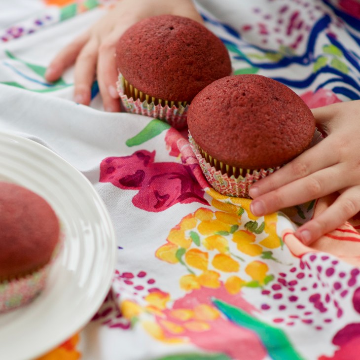 red velvet cupcakes