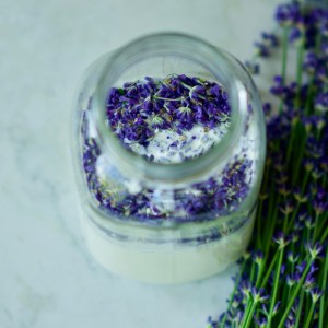 Lavender flowers in cream, Easy no churn lavender ice cream